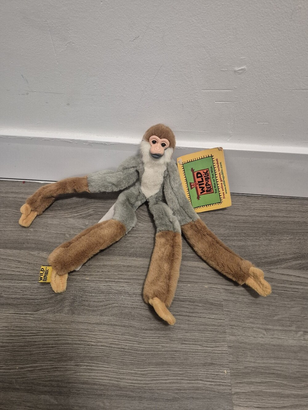 *5/$25* Wild Republic hanging long-legged squirrel monkey plush